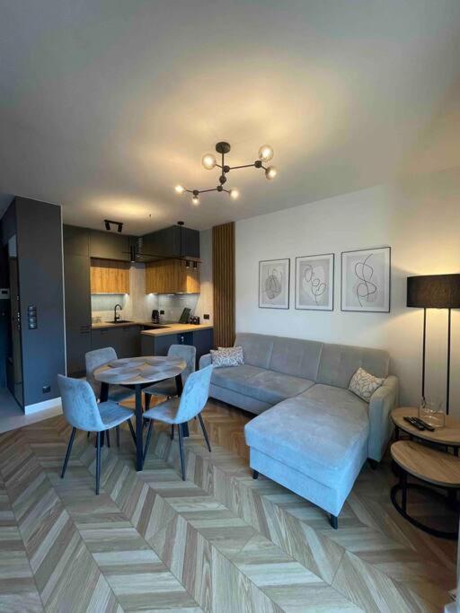 Port Praski Stylish Apartment Near Old Town وارسو المظهر الخارجي الصورة