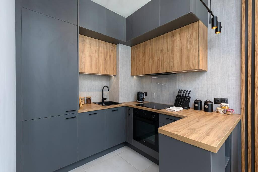 Port Praski Stylish Apartment Near Old Town وارسو المظهر الخارجي الصورة