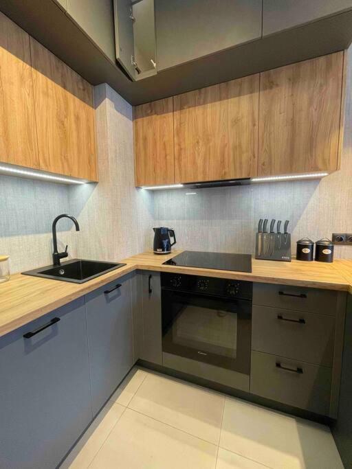 Port Praski Stylish Apartment Near Old Town وارسو المظهر الخارجي الصورة