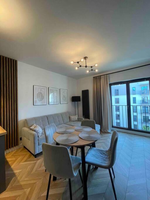 Port Praski Stylish Apartment Near Old Town وارسو المظهر الخارجي الصورة